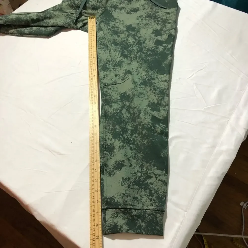 Lululemon city sweat jogger 29” French terry astral smoked spruce green fern M